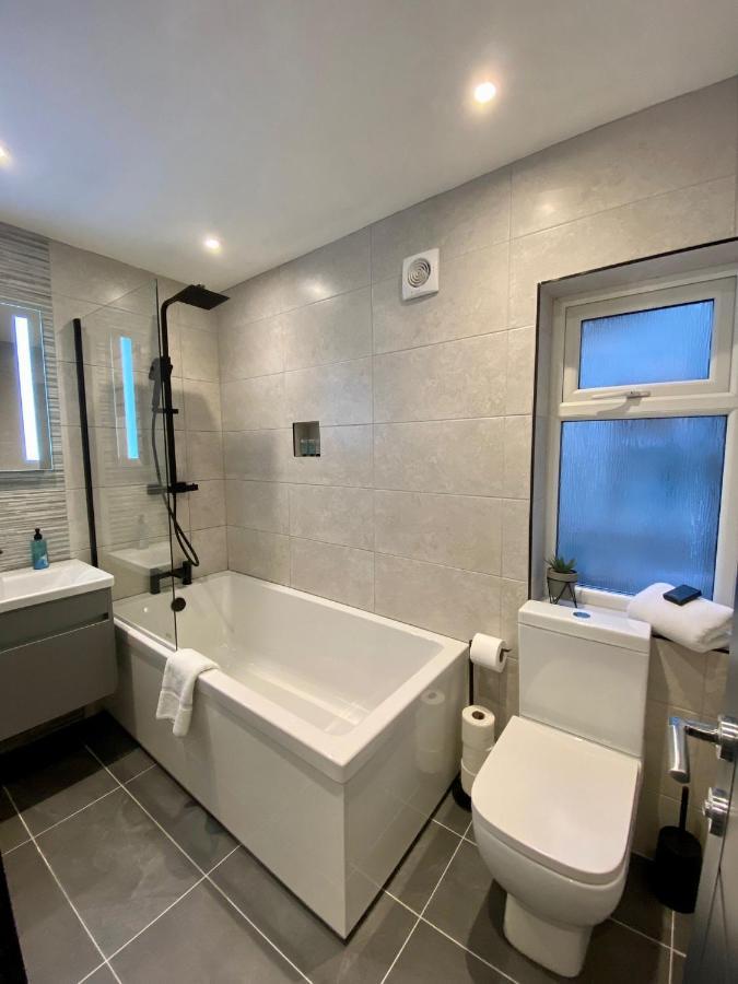 Eden Retreats Serviced Apartments Morecambe Exterior photo